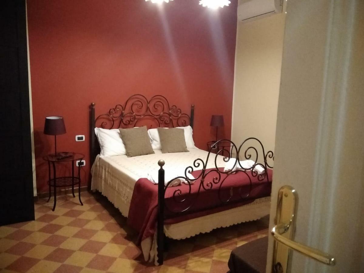 Domus Mea Apartment Νάπολη Εξωτερικό φωτογραφία