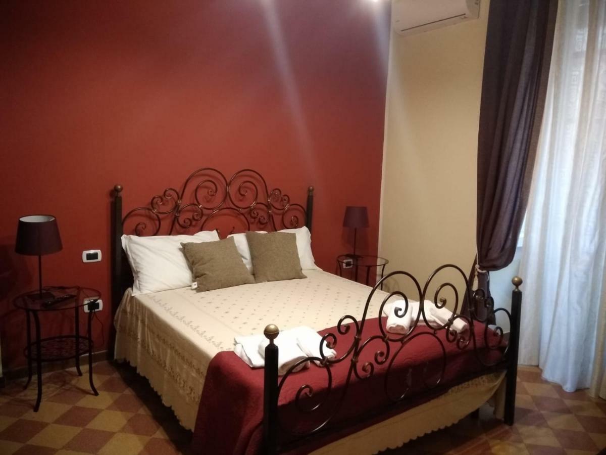 Domus Mea Apartment Νάπολη Εξωτερικό φωτογραφία