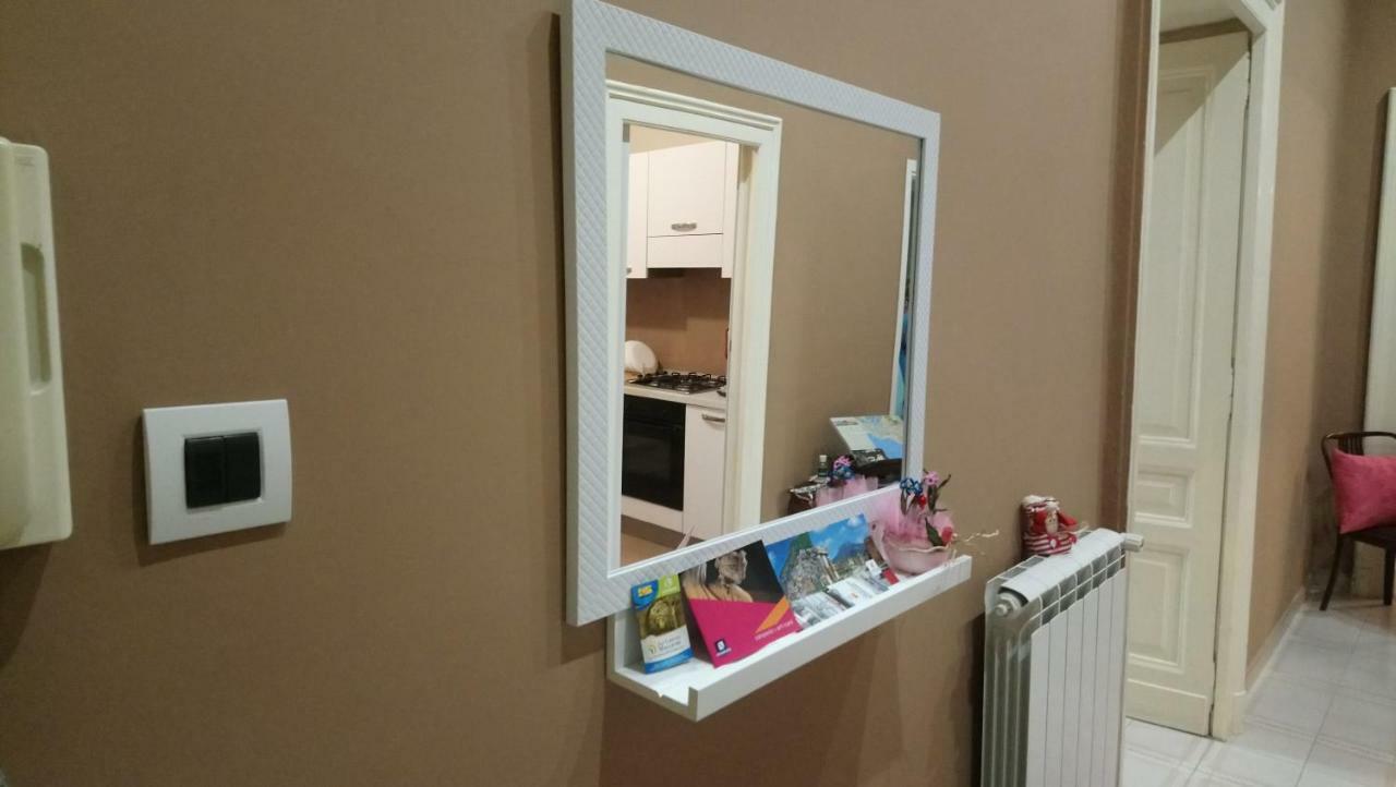 Domus Mea Apartment Νάπολη Εξωτερικό φωτογραφία