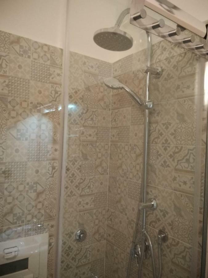 Domus Mea Apartment Νάπολη Εξωτερικό φωτογραφία