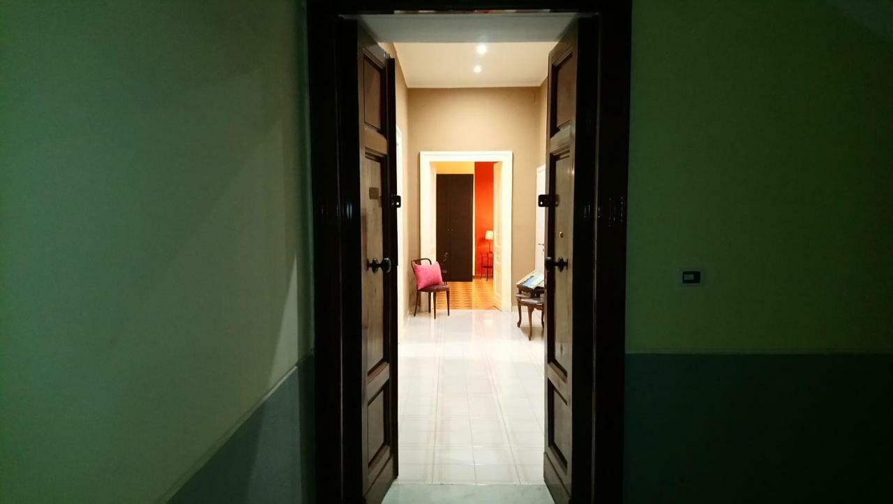 Domus Mea Apartment Νάπολη Εξωτερικό φωτογραφία