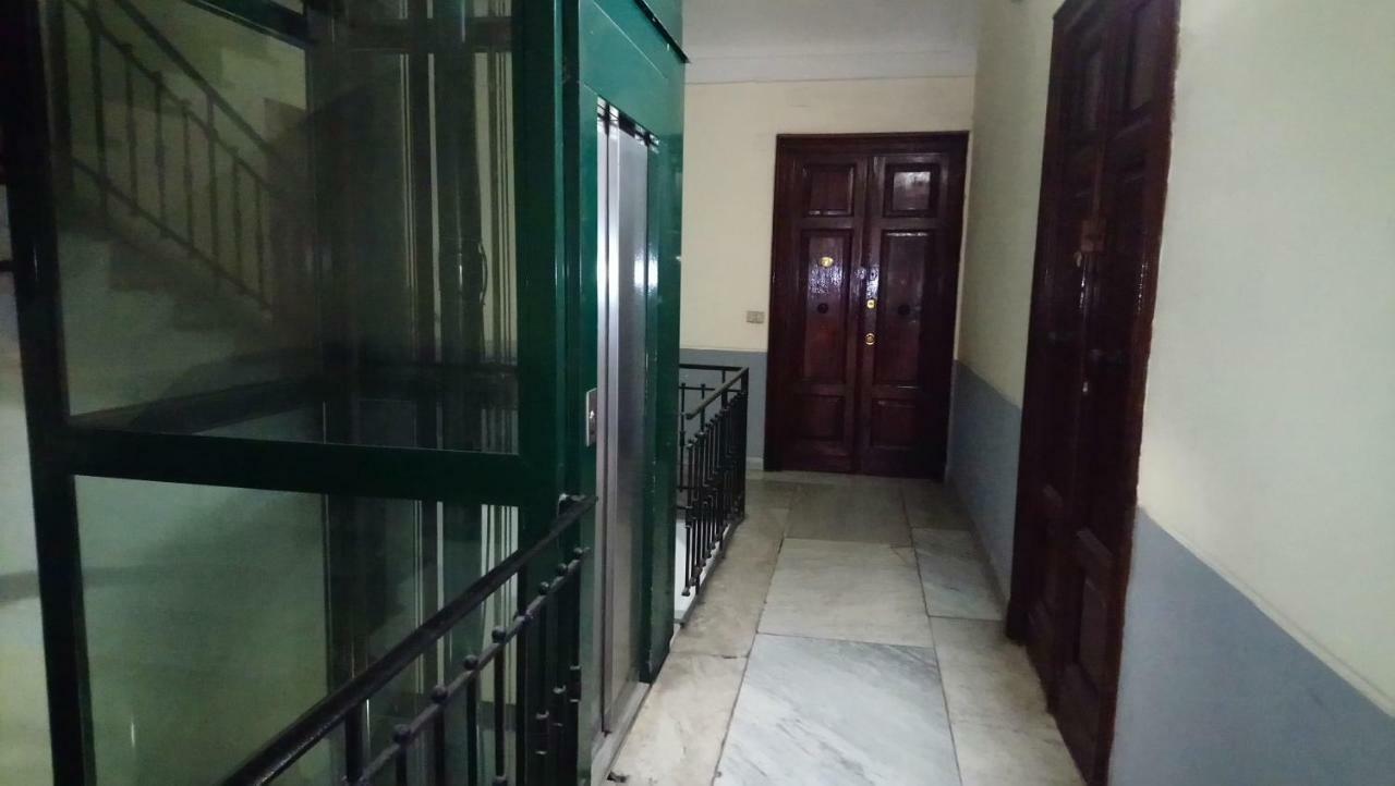Domus Mea Apartment Νάπολη Εξωτερικό φωτογραφία