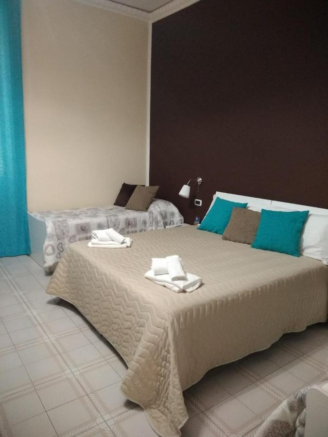 Domus Mea Apartment Νάπολη Εξωτερικό φωτογραφία